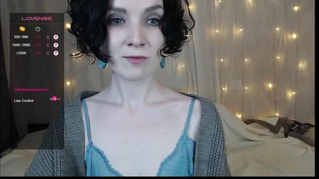 TinaWince online show from January 19, 2025, 8:18 am