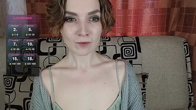 TinaWince online show from April 18, 2026, 5:10 am