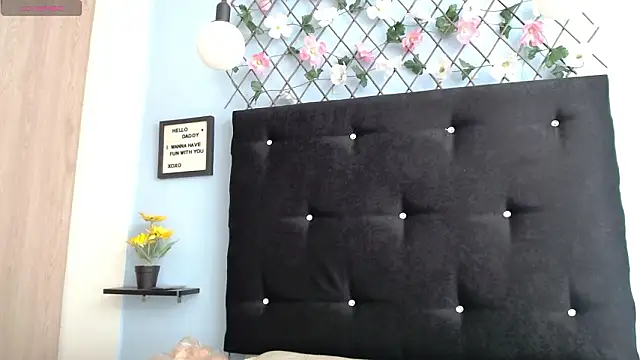 evatits 1 online show from February 27, 2026, 1:33 pm