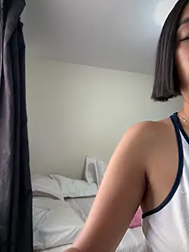 Snapshot of Naughty_arabs chatting on February 27, 2025, 1:49 pm Naughty arabs online show from February 27, 2025, 1:49 pm