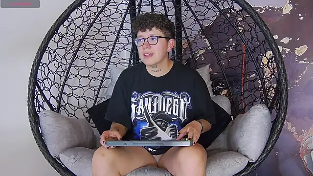 alex noa online show from September 20, 2025, 7:41 pm