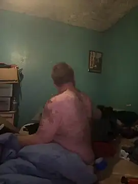 Snapshot of Diaperking916 chatting on October 17, 2025, 7:22 am Diaperking916 online show from October 17, 2025, 7:22 am