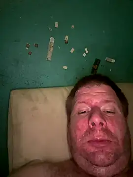 Snapshot of Diaperking916 chatting on October 23, 2025, 3:49 am Diaperking916 online show from October 23, 2025, 3:49 am