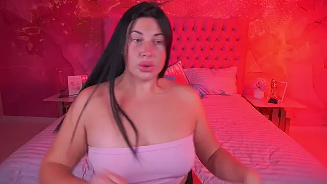 ArianaDarkk online show from September 18, 2025, 9:07 pm