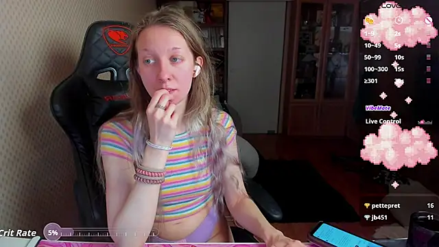 Snapshot of cutieMila chatting on January 10, 2026, 11:49 am cutieMila online show from January 10, 2026, 11:49 am