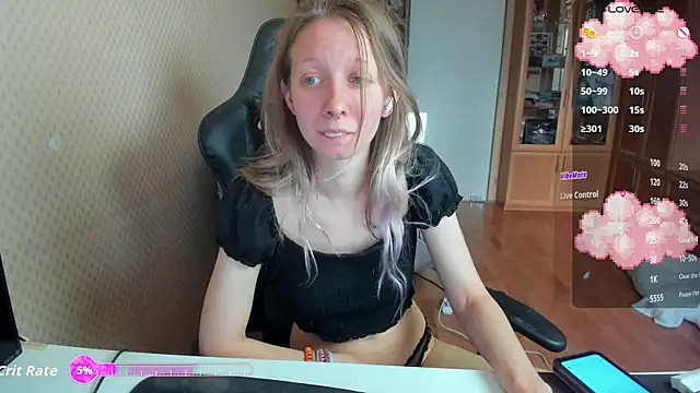 Snapshot of cutieMila chatting on September 28, 2025, 11:39 am cutieMila online show from September 28, 2025, 11:39 am