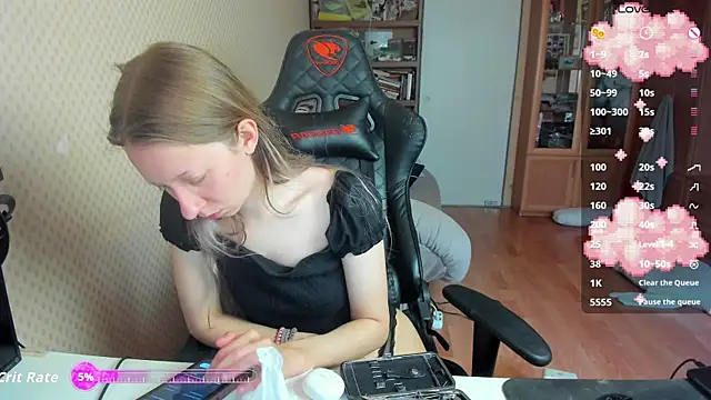 Snapshot of cutieMila chatting on September 24, 2025, 5:14 am cutieMila online show from September 24, 2025, 5:14 am