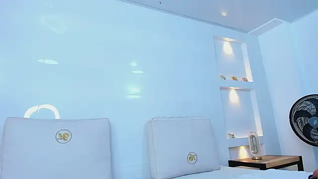 Dalia-Prada online show from February 4, 2026, 4:29 am