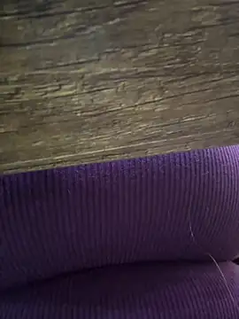 Teya moon  online show from April 5, 2026, 1:18 pm