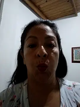 Catalina JH online show from February 16, 2025, 5:15 am