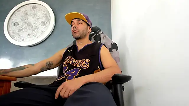 Bryan Bronx online show from October 29, 2025, 2:27 pm