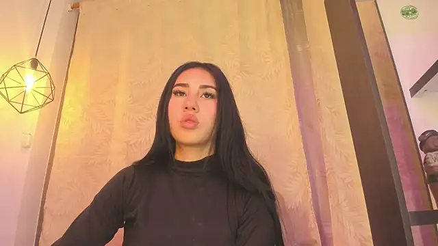 Snapshot of Chanttall_ chatting on January 18, 2025, 4:48 am Chanttall online show from January 18, 2025, 4:48 am