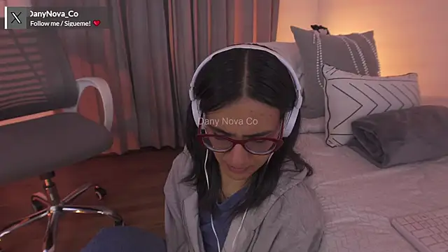 DanyNova Co online show from January 29, 2025, 11:14 pm