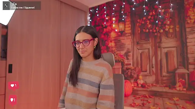 Snapshot of DanyNova_Co chatting on October 14, 2025, 9:15 pm DanyNova Co online show from October 14, 2025, 9:15 pm