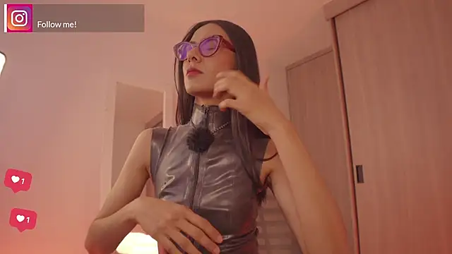 DanyNova Co online show from February 9, 2026, 9:13 pm