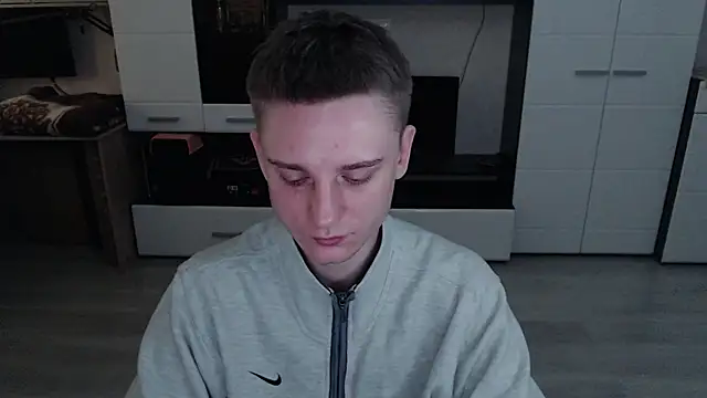 Snapshot of angryzan chatting on October 15, 2025, 5:17 am angryzan online show from October 15, 2025, 5:17 am