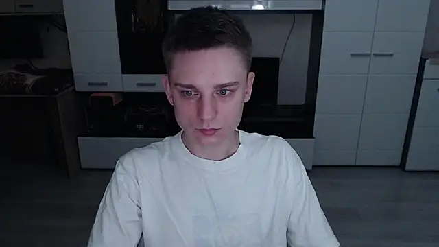 Snapshot of angryzan chatting on October 17, 2025, 4:16 am angryzan online show from October 17, 2025, 4:16 am