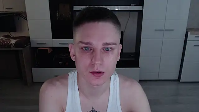 Snapshot of angryzan chatting on October 20, 2025, 4:47 am angryzan online show from October 20, 2025, 4:47 am