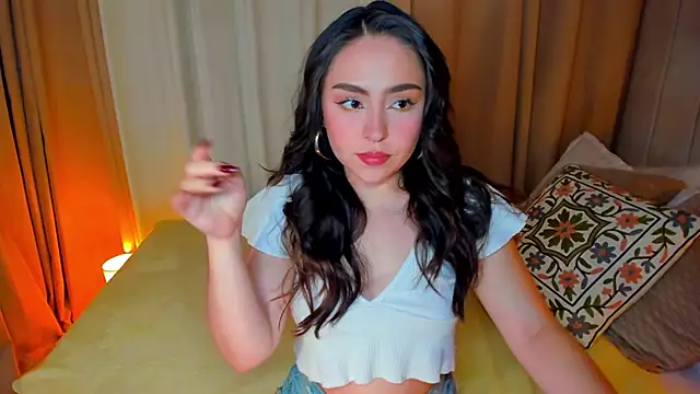 SofiMeza online show from February 25, 2025, 3:20 pm
