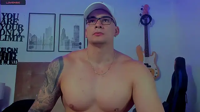 Snapshot of seancarreraa chatting on October 23, 2025, 3:54 pm seancarreraa online show from October 23, 2025, 3:54 pm