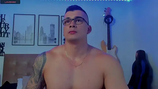 Snapshot of seancarreraa chatting on October 7, 2025, 3:18 am seancarreraa online show from October 7, 2025, 3:18 am