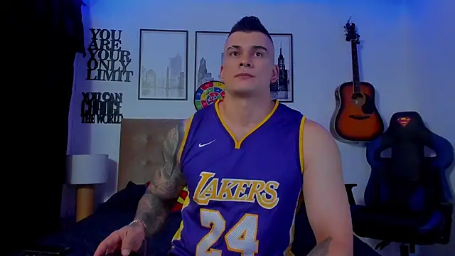 Snapshot of seancarreraa chatting on February 6, 2026, 12:17 am seancarreraa online show from February 6, 2026, 12:17 am