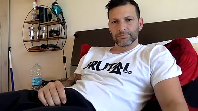 goroasroma90 online show from April 8, 2026, 3:57 pm