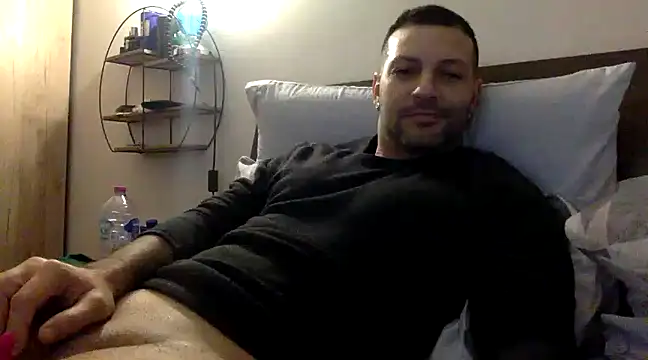 goroasroma90 online show from December 7, 2024, 8:38 am