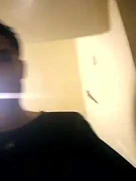jhon01000 online show from June 18, 2026, 3:38 am