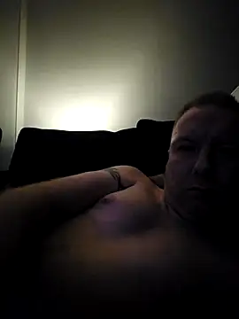Snapshot of walker1979 chatting on May 8, 2026, 10:13 pm walker1979 online show from May 8, 2026, 10:13 pm