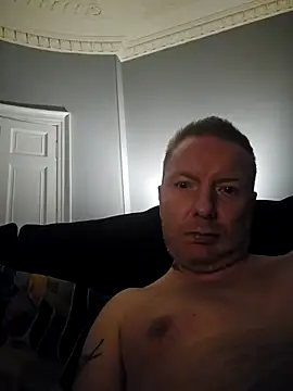 Snapshot of walker1979 chatting on October 3, 2025, 9:05 pm walker1979 online show from October 3, 2025, 9:05 pm