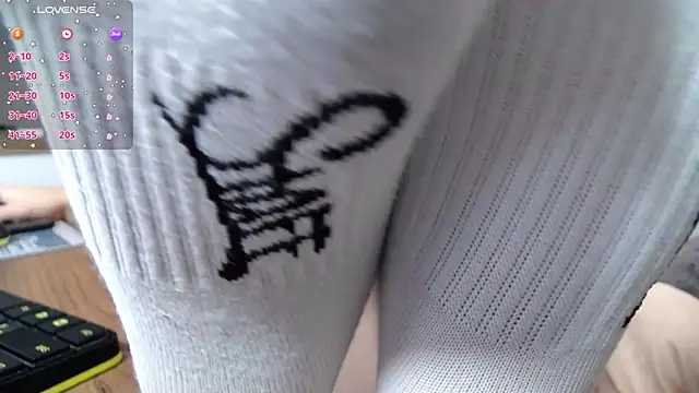 MakiimaStar online show from October 30, 2025, 5:39 am