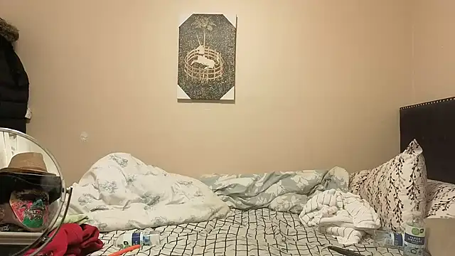 hailzeffn online show from December 21, 2025, 12:57 am