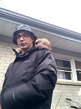 hailzeffn online show from February 19, 2026, 10:40 pm