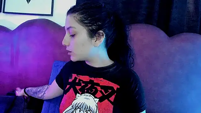 Snapshot of sophy_rock chatting on July 7, 2026, 3:59 pm sophy rock online show from July 7, 2026, 3:59 pm