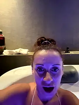 therealbeverlycious online show from October 24, 2025, 10:36 am