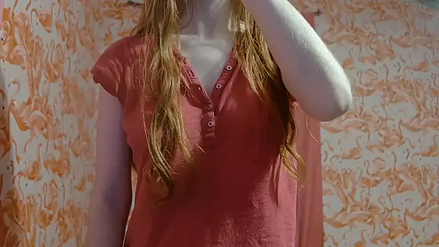 Snapshot of strawberrysmoothie chatting on September 26, 2025, 10:27 pm strawberrysmoothie online show from September 26, 2025, 10:27 pm