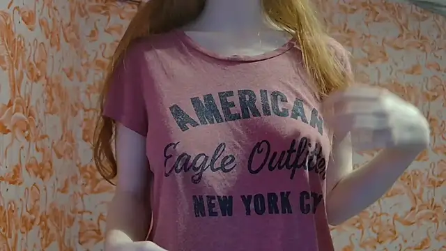 Snapshot of strawberrysmoothie chatting on September 30, 2025, 8:26 pm strawberrysmoothie online show from September 30, 2025, 8:26 pm