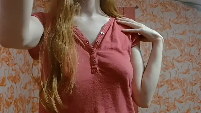 Snapshot of strawberrysmoothie chatting on September 26, 2025, 5:14 am strawberrysmoothie online show from September 26, 2025, 5:14 am