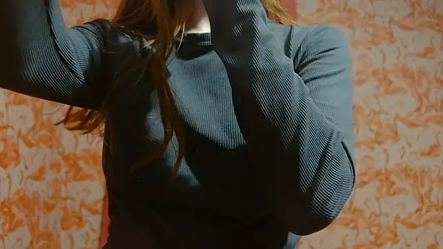 Snapshot of strawberrysmoothie chatting on January 15, 2025, 3:00 am strawberrysmoothie online show from January 15, 2025, 3:00 am