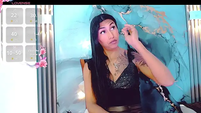 khiara moretti online show from December 18, 2025, 11:36 am