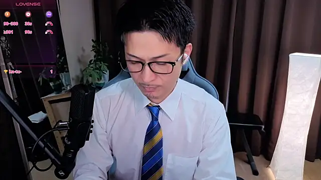 HARU-outdoor-x online show from December 3, 2024, 2:22 pm