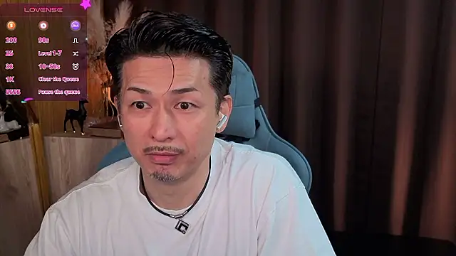 Snapshot of HARU-outdoor-x chatting on October 13, 2025, 2:18 pm HARU-outdoor-x online show from October 13, 2025, 2:18 pm