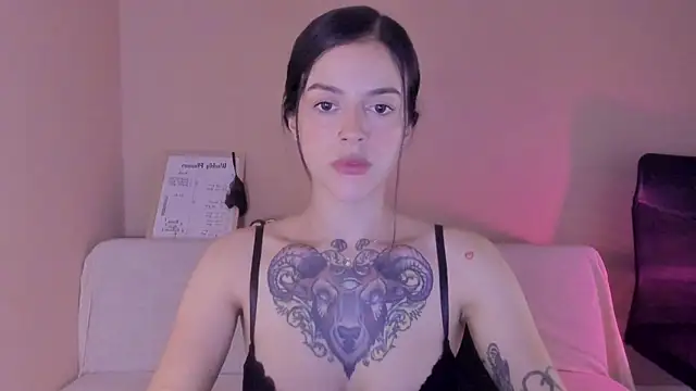 phoenix xx online show from April 1, 2026, 9:01 pm