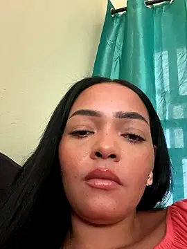 Snapshot of tiffany__rd_ chatting on November 30, 2025, 9:37 pm tiffany rd online show from November 30, 2025, 9:37 pm