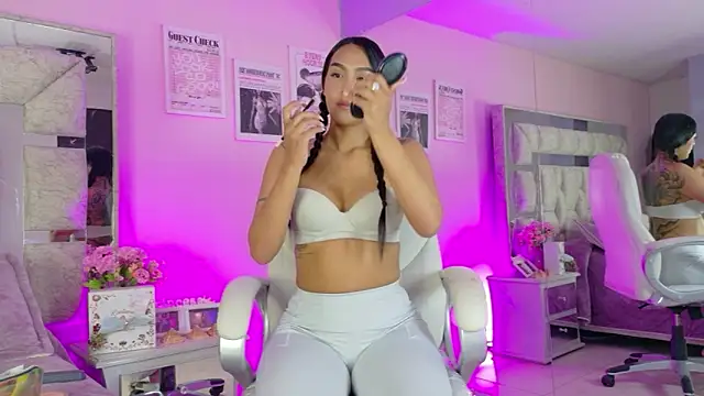 Sara Greey online show from March 29, 2026, 2:19 pm