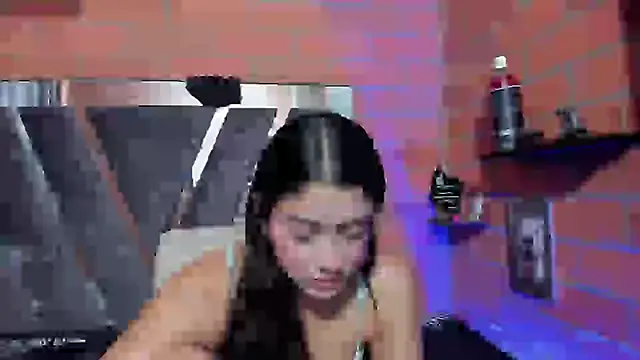 Snapshot of sainix_ chatting on December 12, 2024, 12:27 am sainix online show from December 12, 2024, 12:27 am