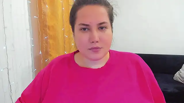  madalexa  online show from March 8, 2026, 3:04 pm