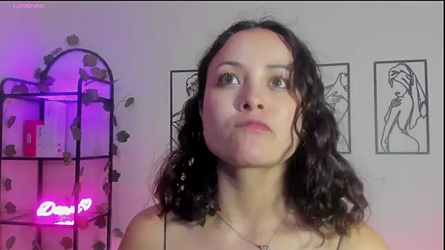 Megan Rodrigo online show from March 2, 2025, 10:13 pm