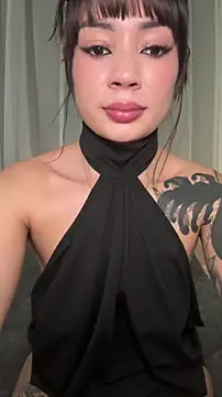 Roxanne 08 online show from March 1, 2026, 7:25 pm